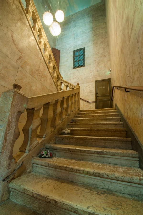 Maison D'Hotes La Lumiere De Migou Beaumont-de-Lomagne Eksteriør bilde